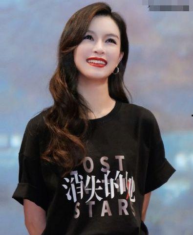 爆料文咏珊视频,揭秘明星背后的真实生活  第1张